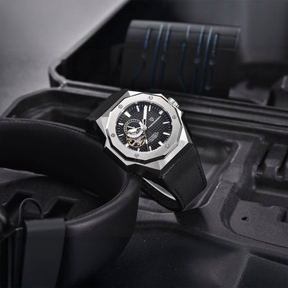 Motif Armored noir et blanc