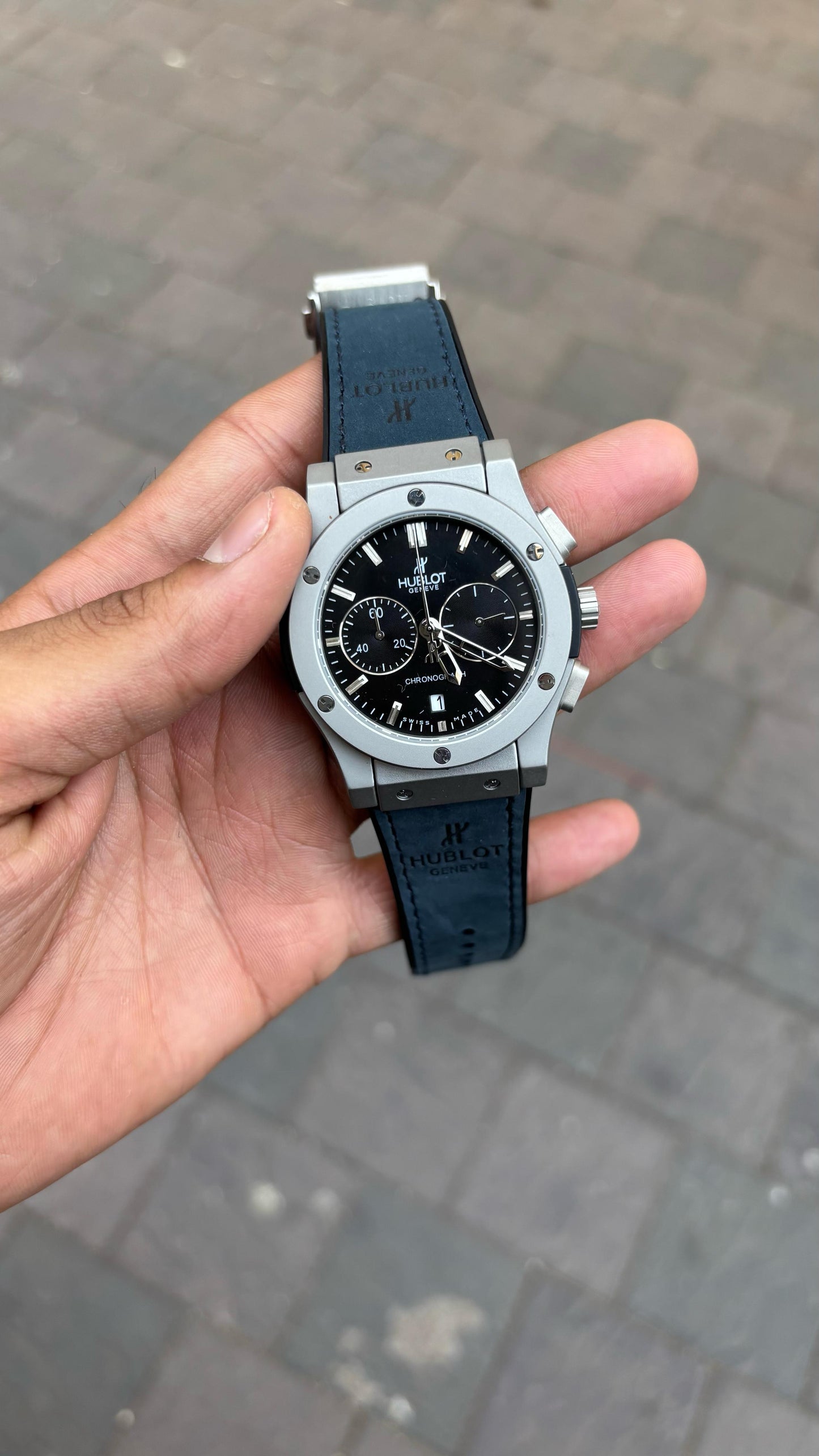 Hu-blot Silver Black Dial Chronograph Blue Leather Belt Watch For Men's